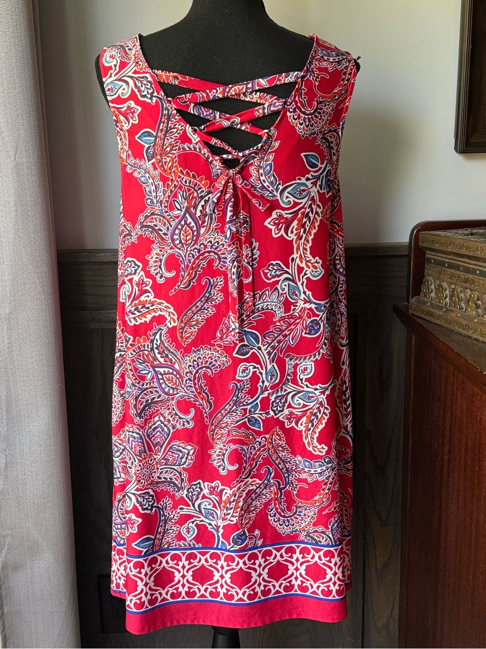 Apt. 9 Red Paisley Print Dress with Blue and Cream Accents medium - Picture 3 of 6